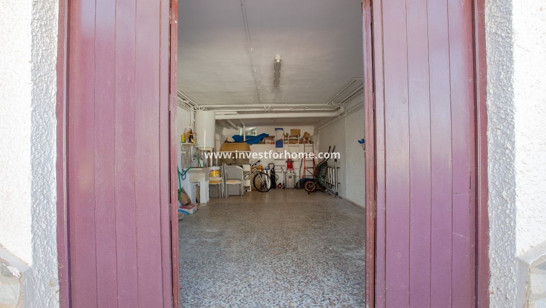 Sale - Villa - Torrevieja - Los Balcones