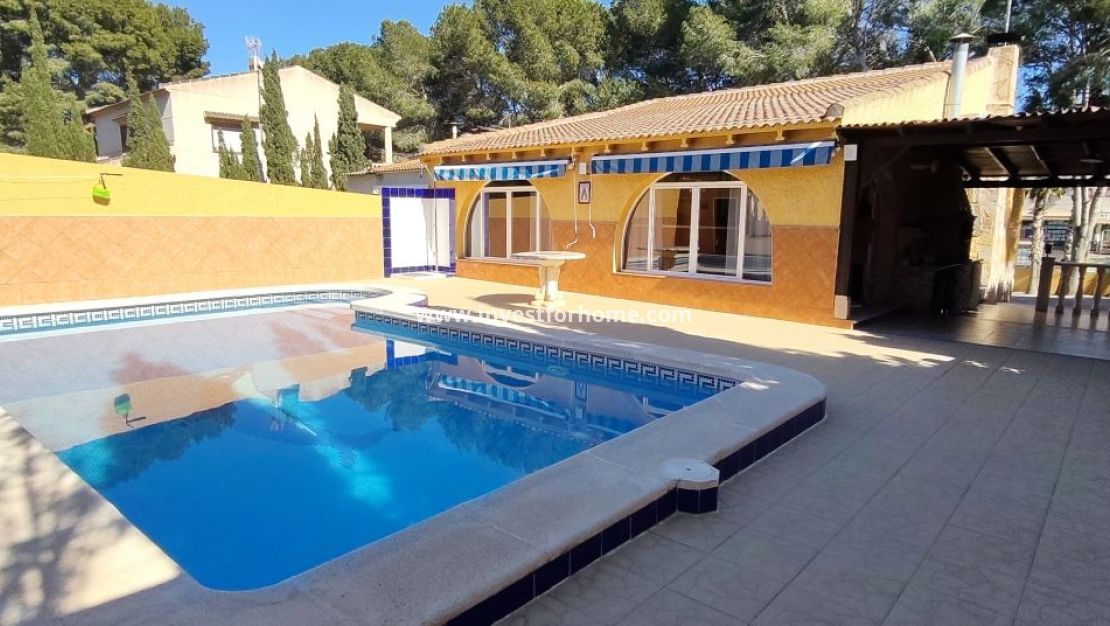 Sale - Villa - Torrevieja - Los Balcones