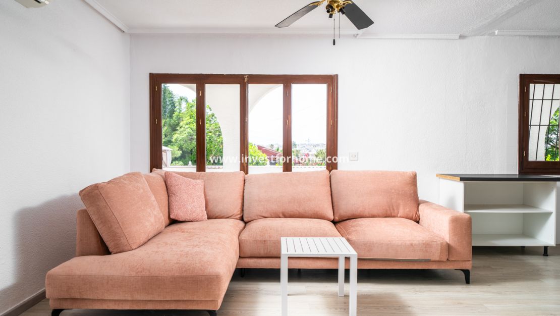 Sale - Villa - Torrevieja - Los Balcones