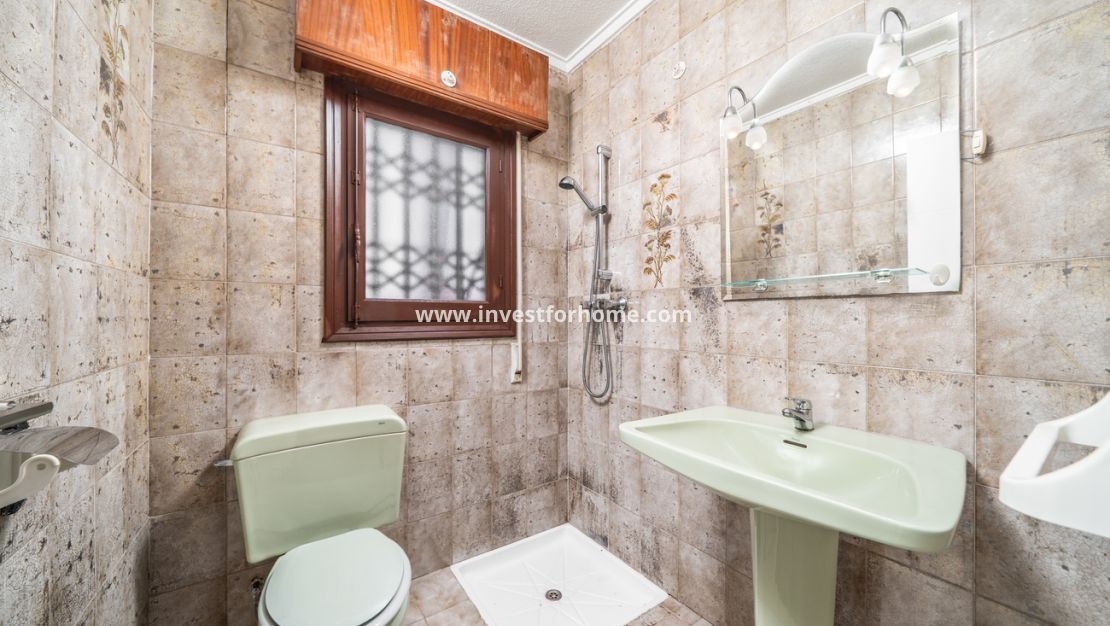 Sale - Villa - Torrevieja - Los Balcones