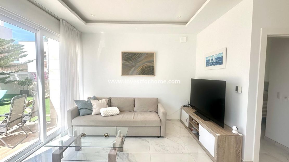 Sale - Villa - Torrevieja - Miramar - Torre Del Moro
