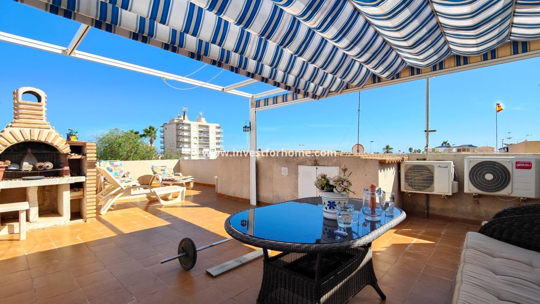 Sale - Villa - Torrevieja - Nueva Torrevieja - Aguas Nuevas