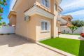 Sale - Villa - Torrevieja - Punta prima