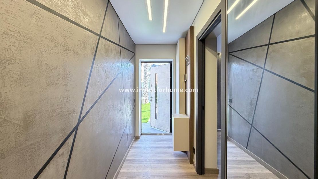 Sale - Villa - Torrevieja - Punta prima