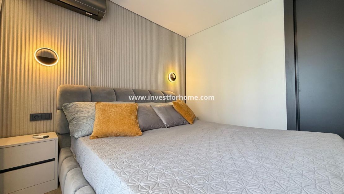 Sale - Villa - Torrevieja - Punta prima