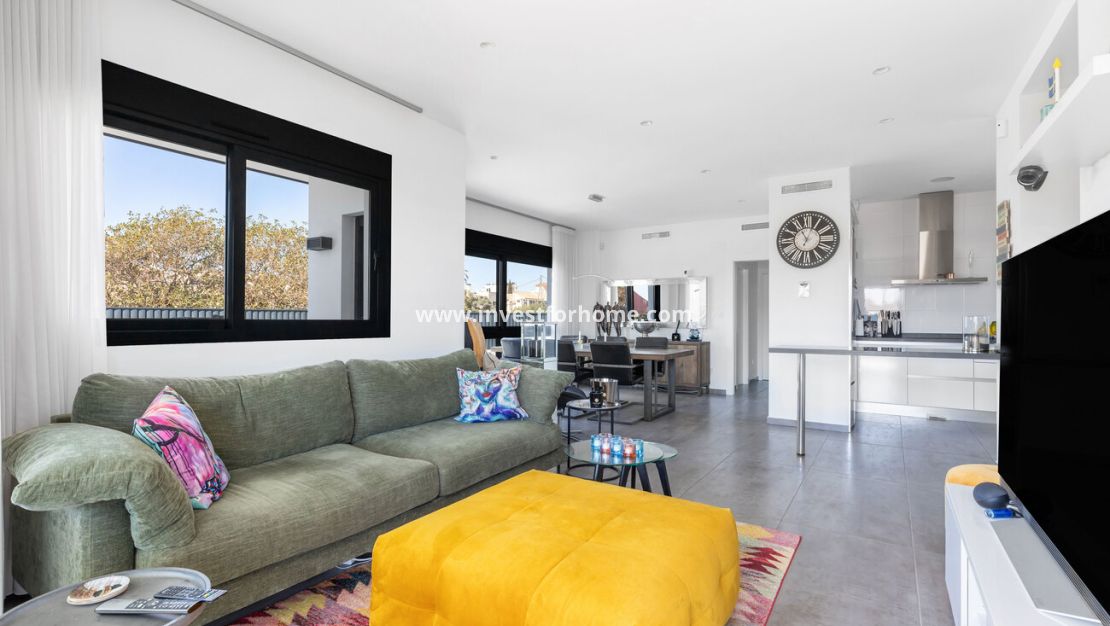 Sale - Villa - Torrevieja - Rosaleda