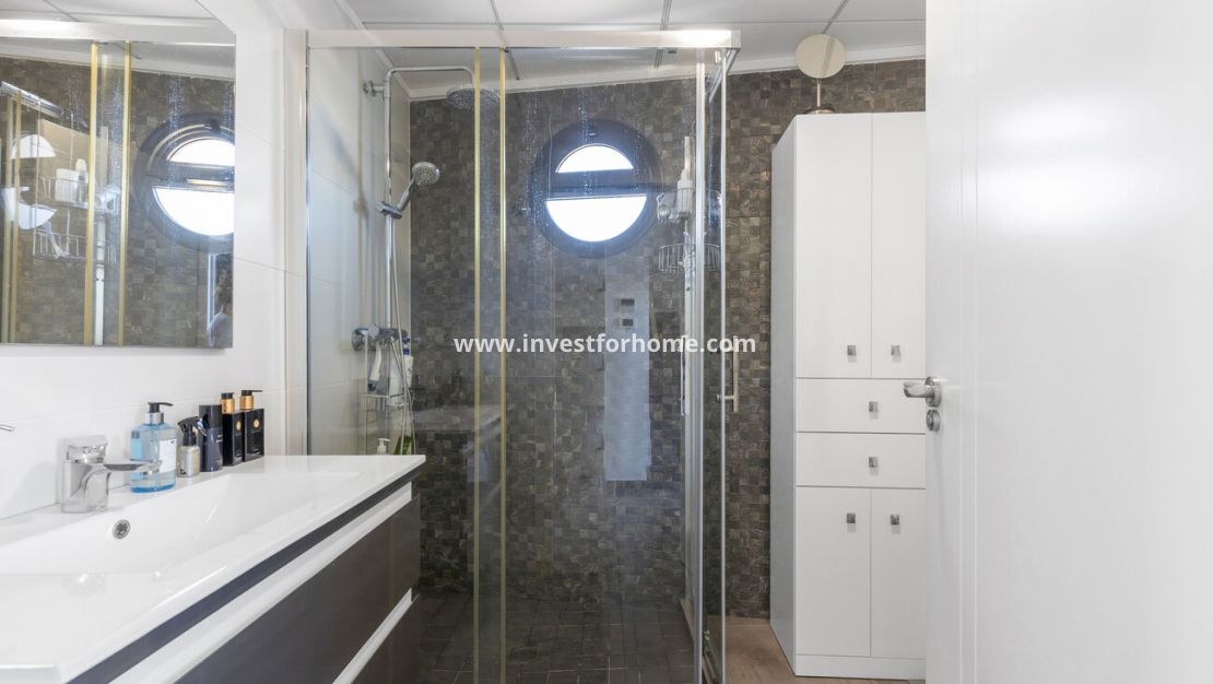 Sale - Villa - Torrevieja - Rosaleda