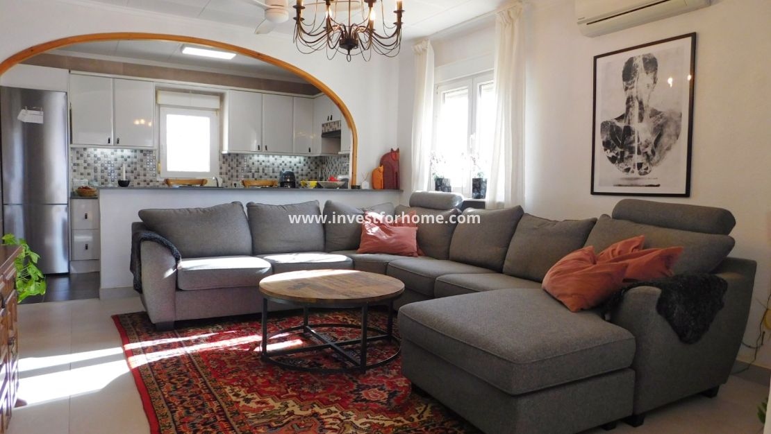 Sale - Villa - Torrevieja - San Luis