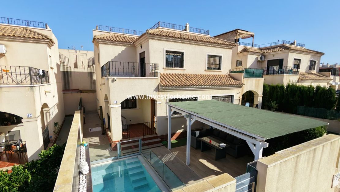 Sale - Villa - Torrevieja - Sector 25