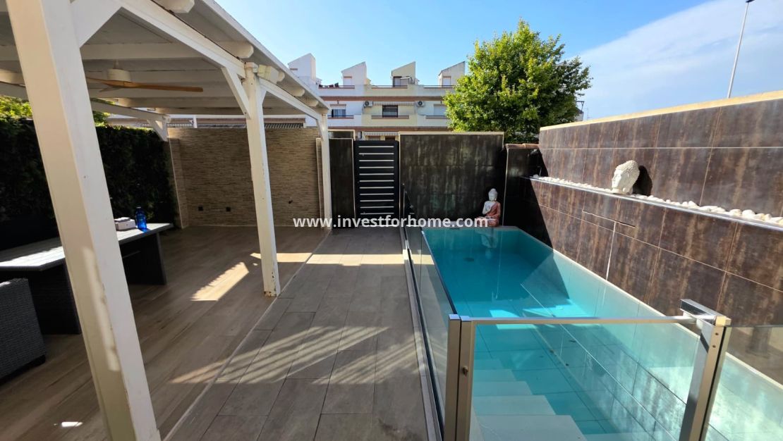 Sale - Villa - Torrevieja - Sector 25