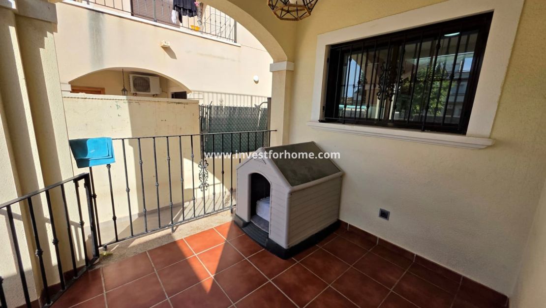 Sale - Villa - Torrevieja - Sector 25