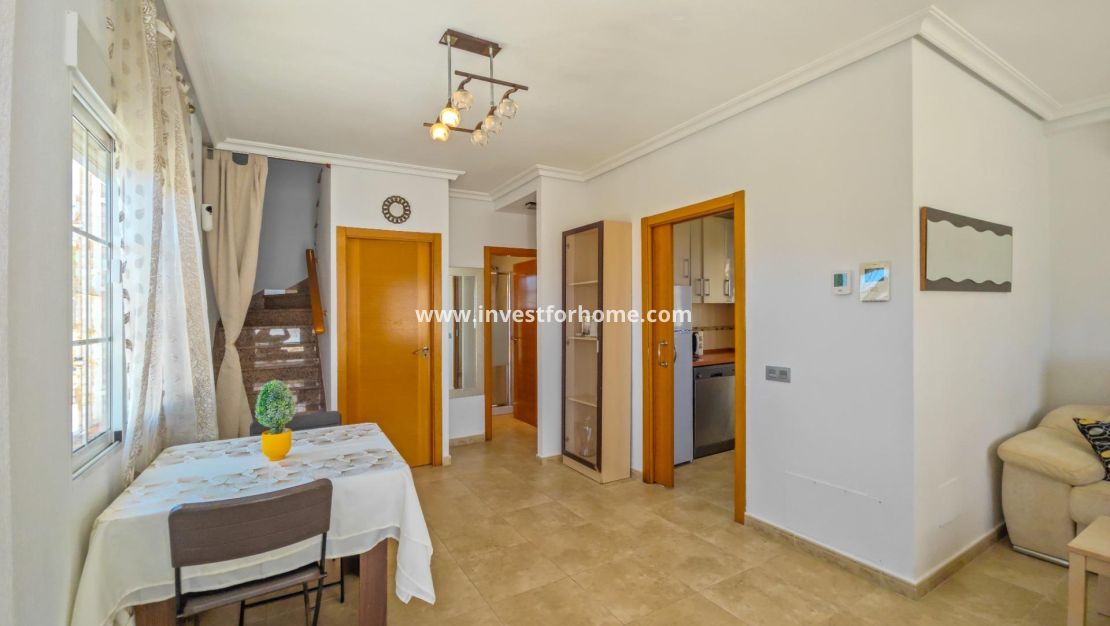 Sale - Villa - Torrevieja - Torrelamata - La Mata