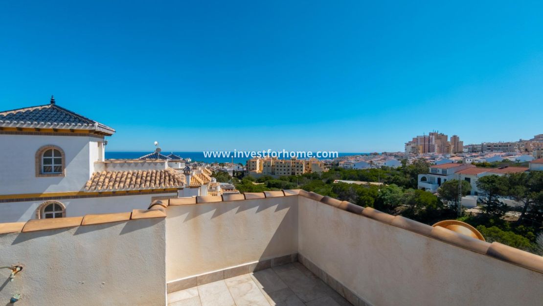 Sale - Villa - Torrevieja - Torrelamata - La Mata