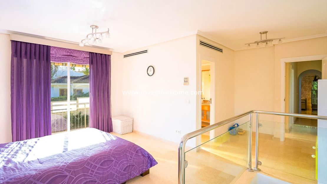 Sale - Villa - Torrevieja - Torrelamata - La Mata