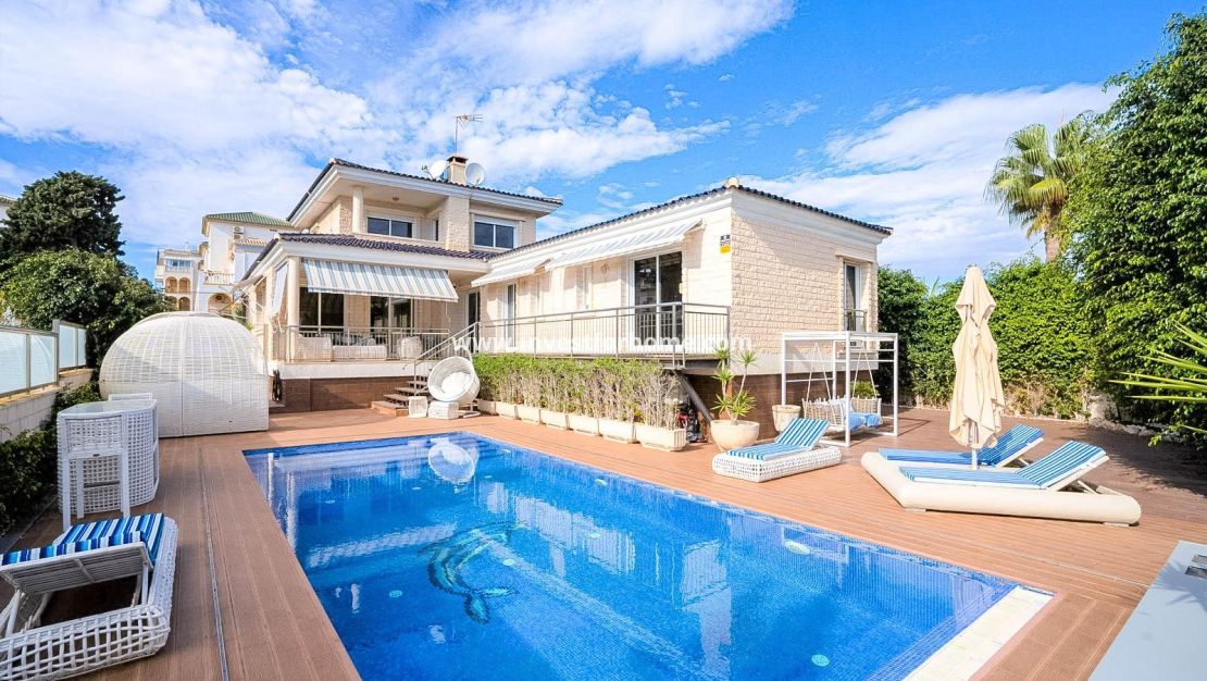 Sale - Villa - Torrevieja - Torrelamata - La Mata