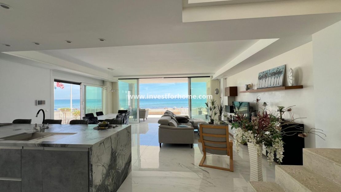 Sale - Villa - Torrevieja - Torrelamata - La Mata