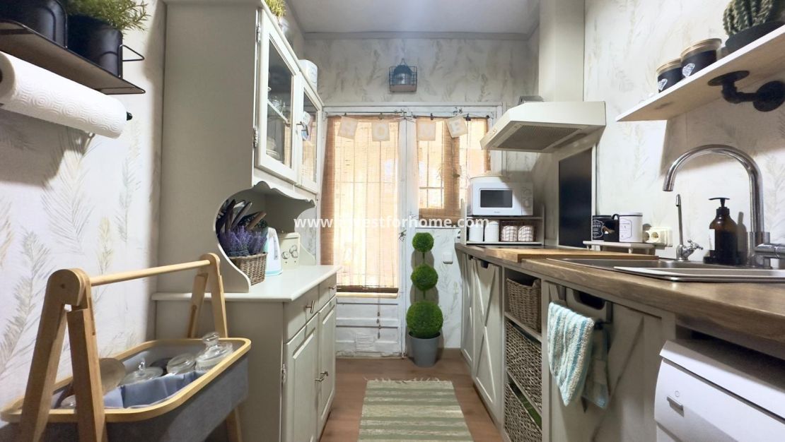 Sale - Villa - Torrevieja - Torrelamata - La Mata