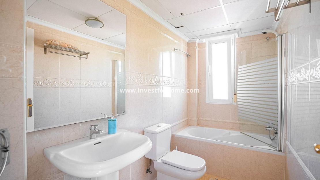 Sale - Villa - Torrevieja - Torrelamata - La Mata