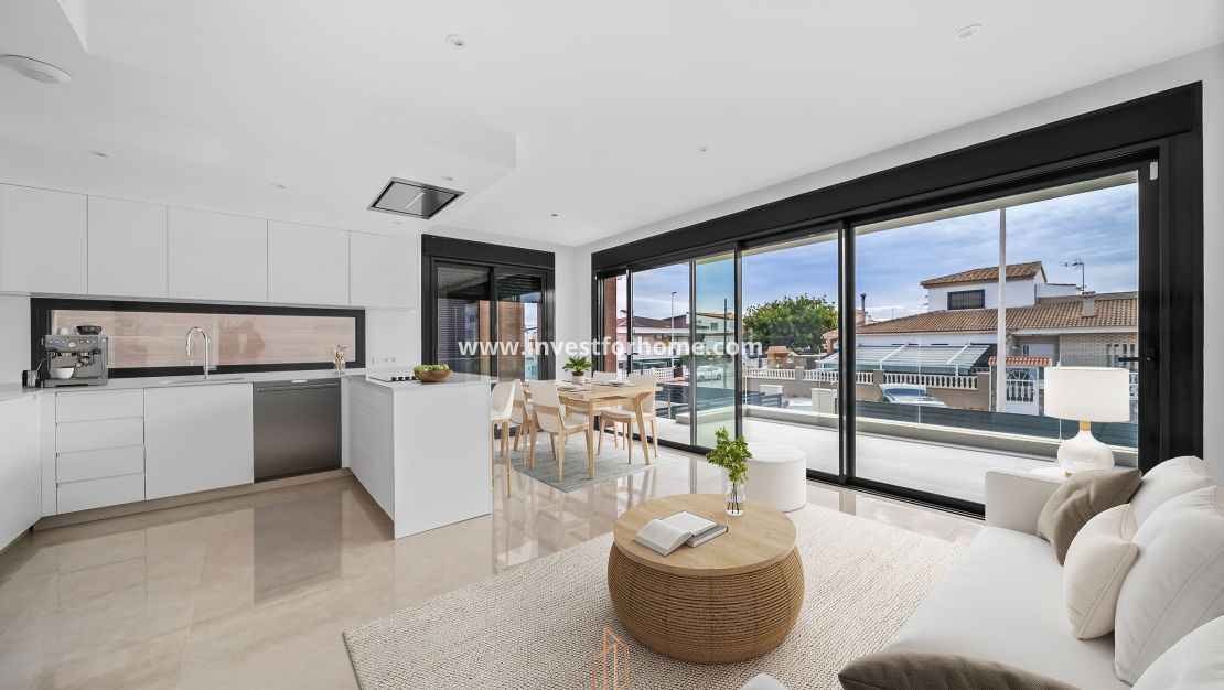 Sale - Villa - Torrevieja - Torrelamata - La Mata