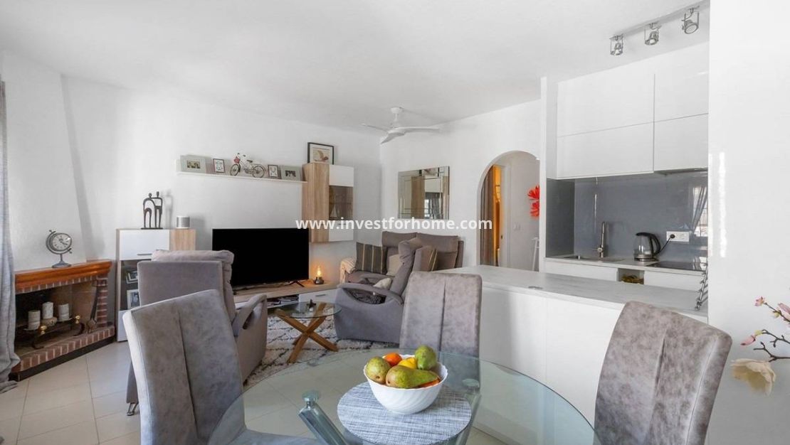 Sale - Villa - Torrevieja - Torrelamata - La Mata