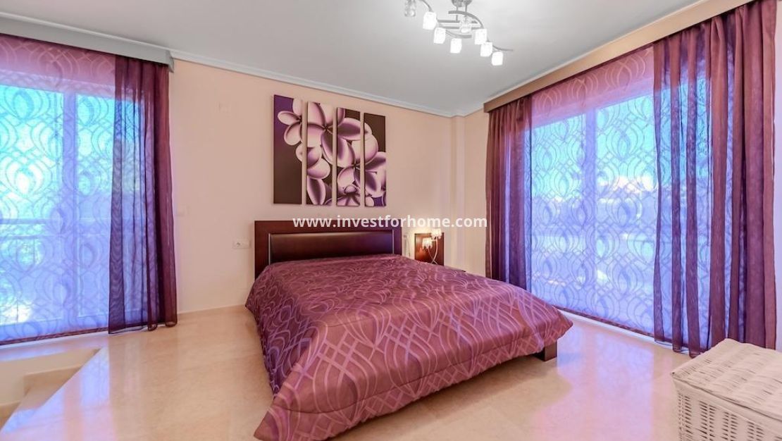 Sale - Villa - Torrevieja - Torrelamata - La Mata