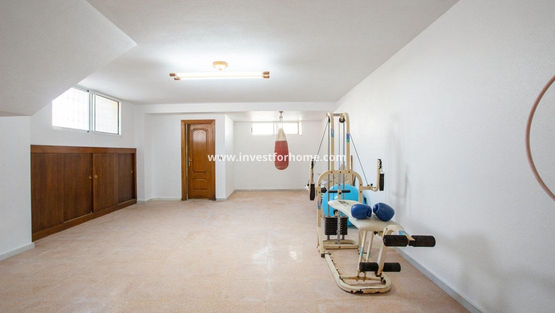 Sale - Villa - Torrevieja - Torreta Florida