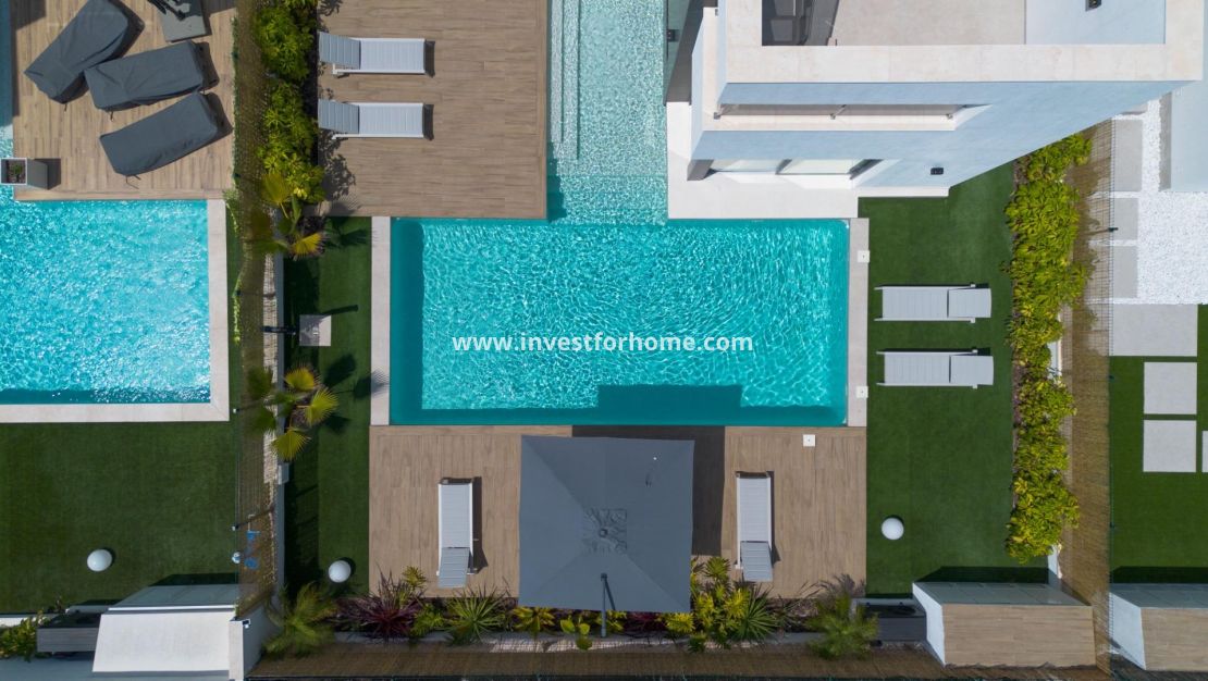 Sale - Villa - Torrevieja - Torreta Florida