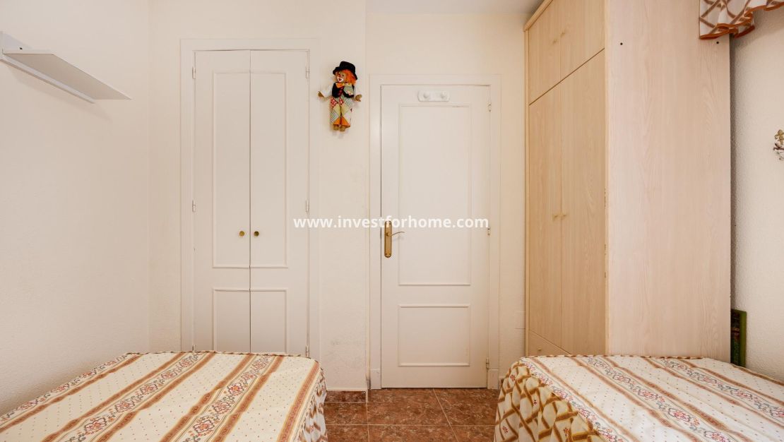 Sale - Villa - Torrevieja - Torreta Florida