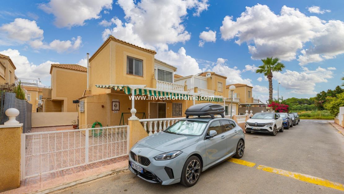 Sale - Villa - Torrevieja - Torreta Florida