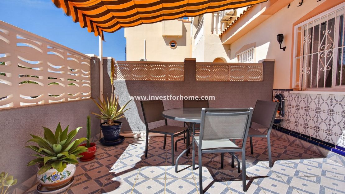 Terrasse extérieure bungalow Costa Blanca