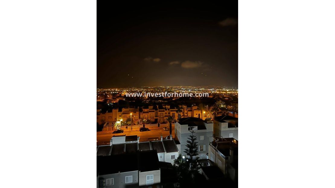 Vente - Appartement - Torrevieja - aguas nuevas