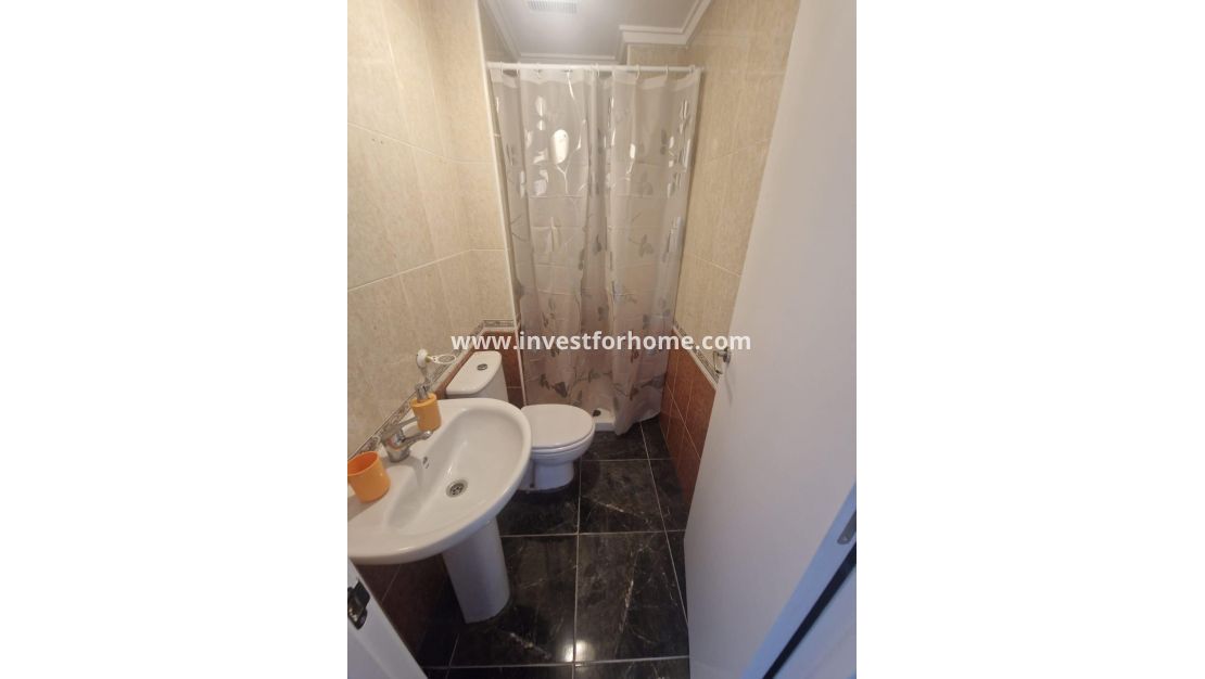 Vente - Appartement - Torrevieja - Centro - Muelle Pesquero