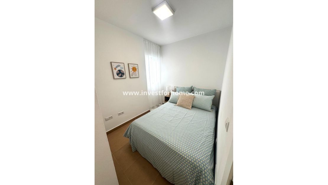 Vente - Appartement - Torrevieja - Centro - Muelle Pesquero