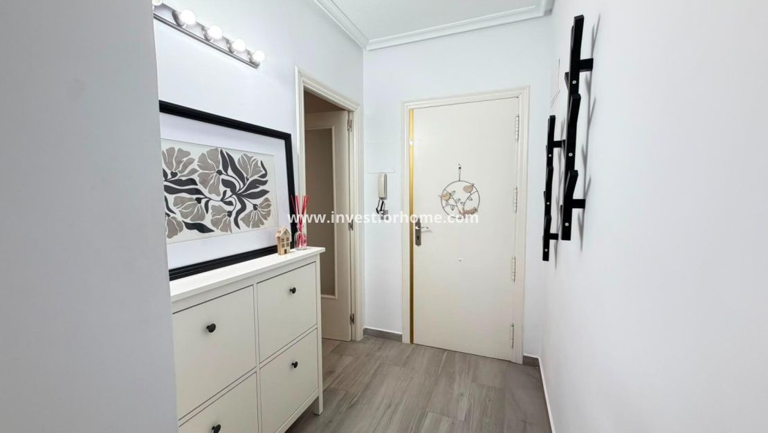 Vente - Appartement - Torrevieja - Centro - Muelle Pesquero