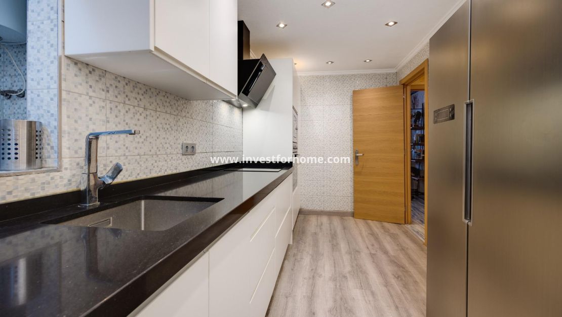 Vente - Appartement - Torrevieja - Centro