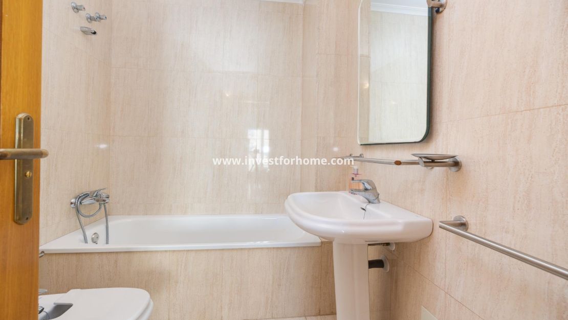 Vente - Appartement - Torrevieja - Centro