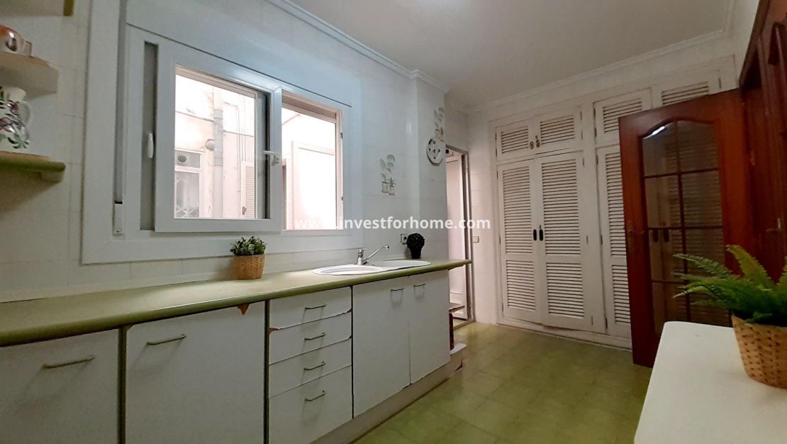 Vente - Appartement - Torrevieja - Centro