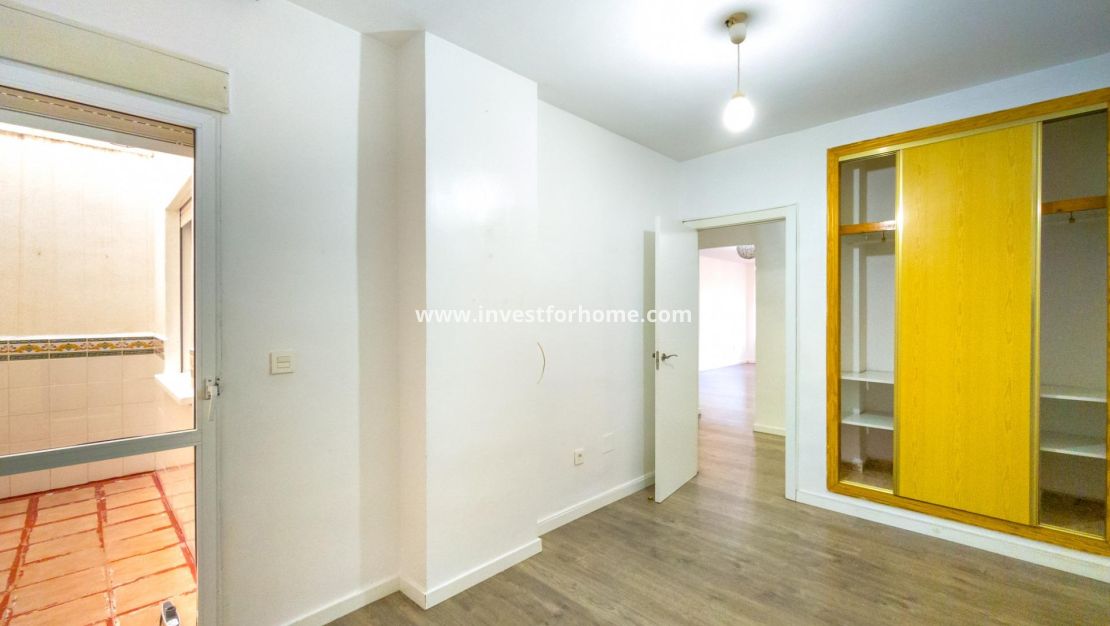 Vente - Appartement - Torrevieja - Centro