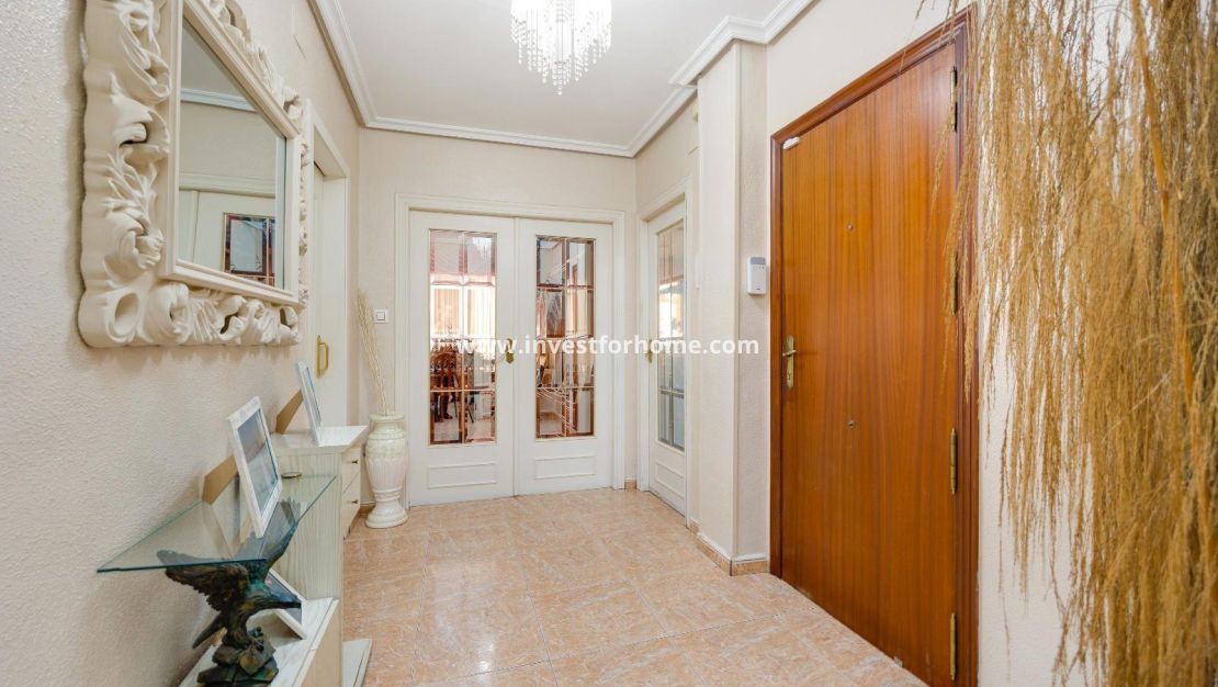 Vente - Appartement - Torrevieja - Centro