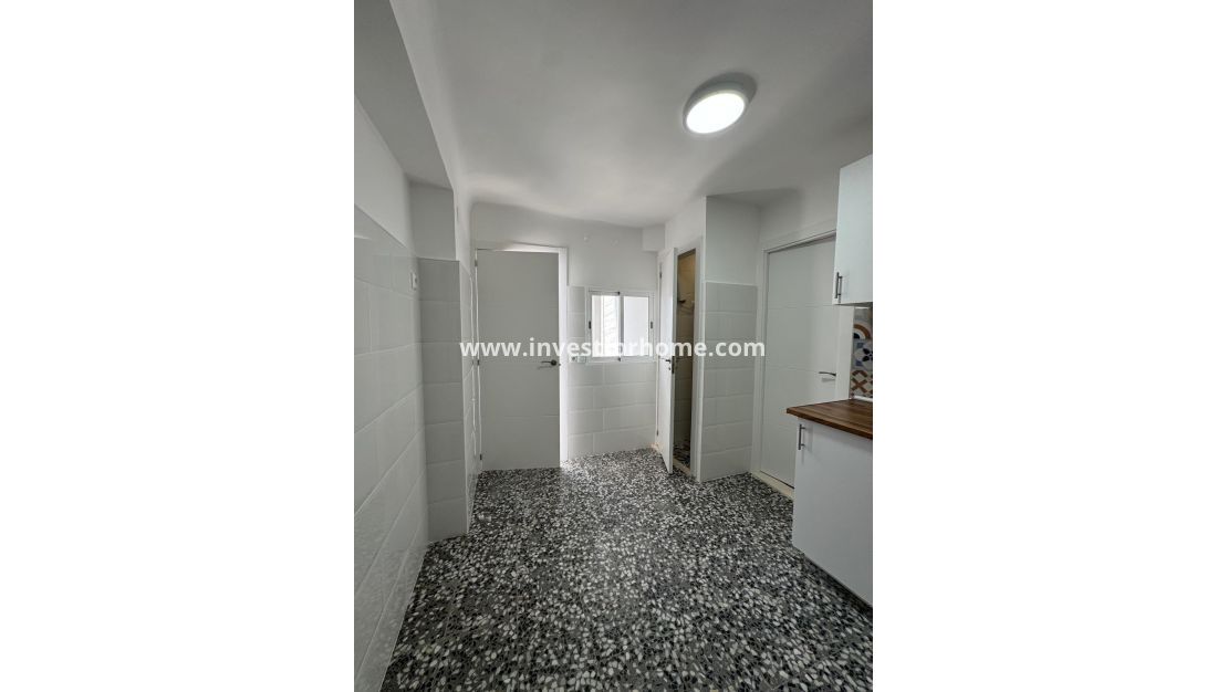Vente - Appartement - Torrevieja - Centro