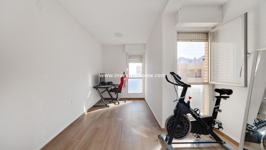 Vente - Appartement - Torrevieja - Centro