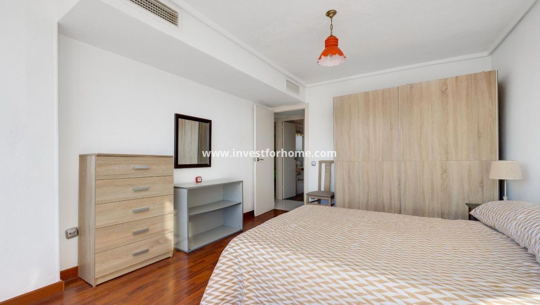 Vente - Appartement - Torrevieja - Centro