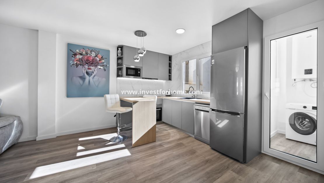 Vente - Appartement - Torrevieja - Centro