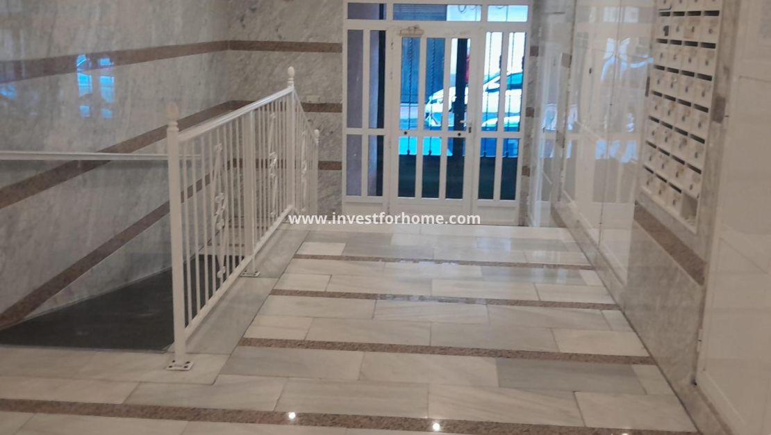 Vente - Appartement - Torrevieja - Centro