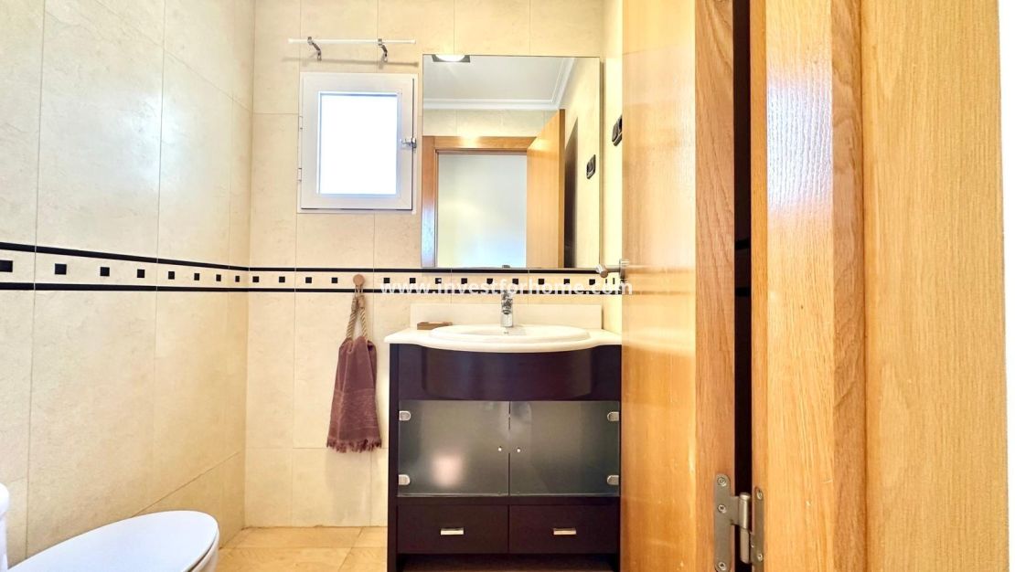 Vente - Appartement - Torrevieja - Centro