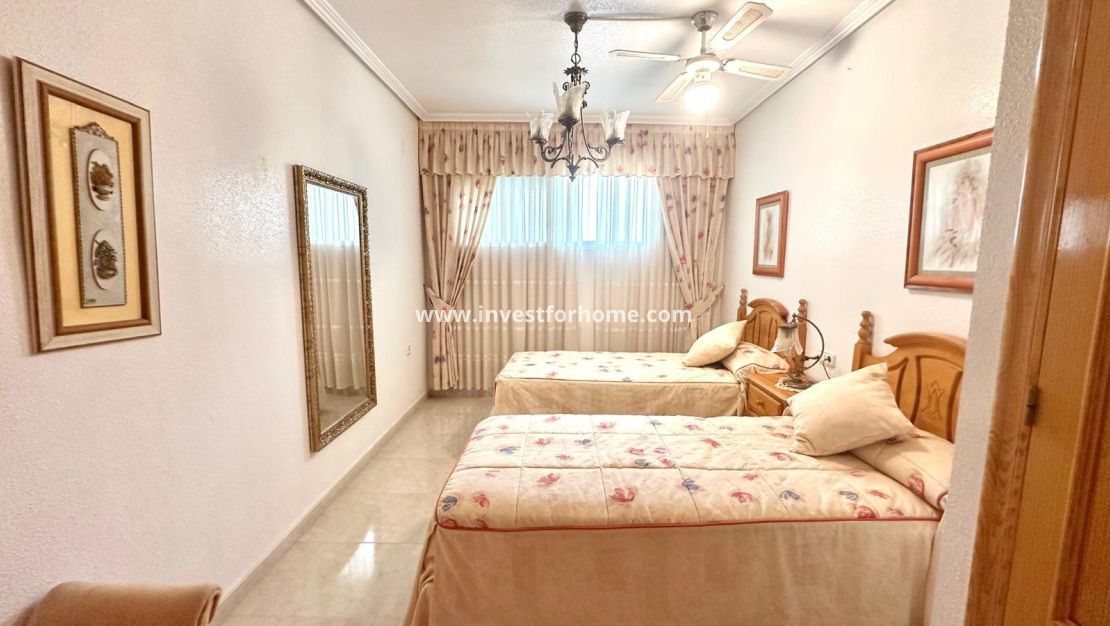 Vente - Appartement - Torrevieja - Centro