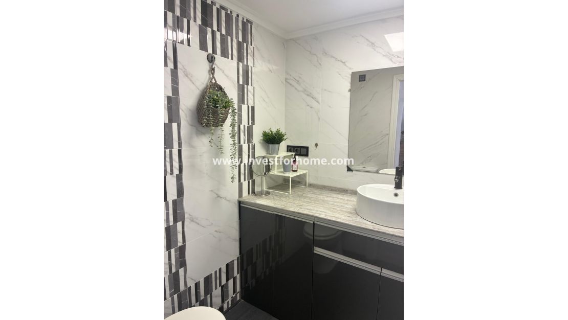 Vente - Appartement - Torrevieja - Centro