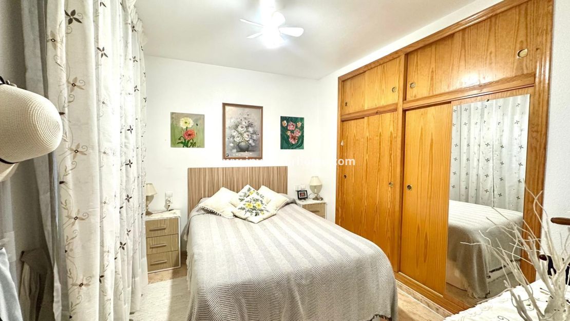 Vente - Appartement - Torrevieja - Centro