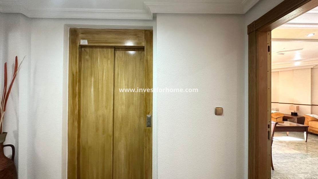 Vente - Appartement - Torrevieja - Centro