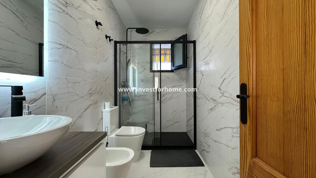 Vente - Appartement - Torrevieja - Centro